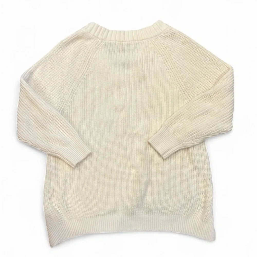 Express Oversized Boyfriend V Neck Sweater Cream XXS - Picture 5 of 9